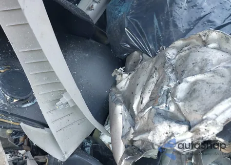 2006 Chrysler 300C z USA, uszkodzony, nr VIN 2C3KA63H76H534535